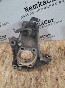 Кулак поворотный Volkswagen Passat B6 2007 Седан