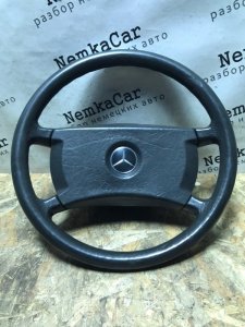 Руль Mercedes E-Classe W124 1989