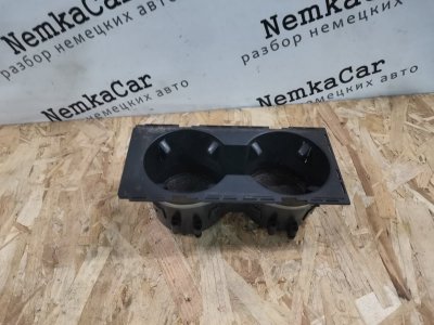 Подстаканник Volkswagen Tiguan 2010 5N1
