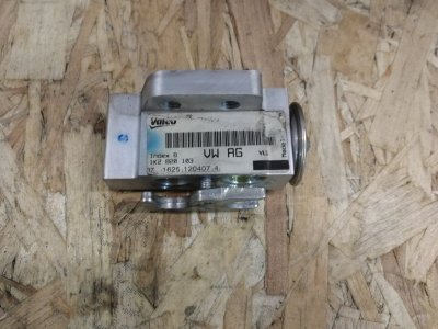 Клапан кондиционера Volkswagen Passat B6 2007 Седан