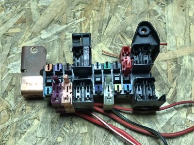 Блок предохранителей Mercedes Vito 2004 639