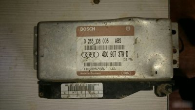 Блок управления ABS Audi