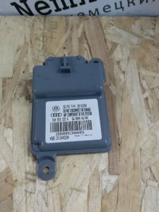 Блок управления аирбаг Volkswagen Tiguan 2010 5N1