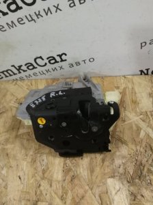 Замок двери Volkswagen Passat B6 2007 Седан