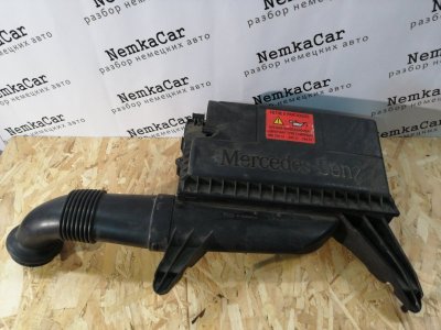 Корпус воздушного фильтра Mercedes Vito 2007 639