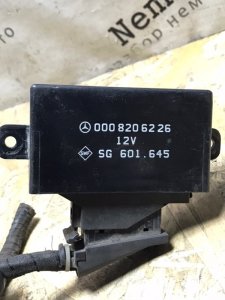 Реле подогрева сиденья Mercedes E-Classe 1993 W124 250D