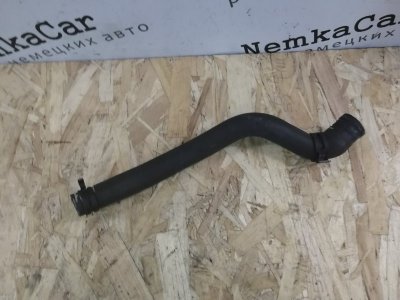 Патрубок системы охлаждения Volkswagen Passat B6 2007 Седан