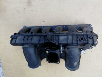 Коллектор впускной BMW 3-Series 2008 E91