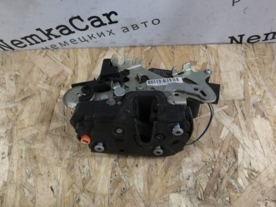 Замок сдвижной двери Mercedes Vito 2008 639