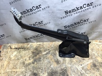 Педаль тормоза Mercedes Vito 2004 639
