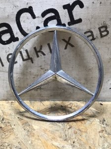 Эмблема на крышку багажника Mercedes Vito 2004 639