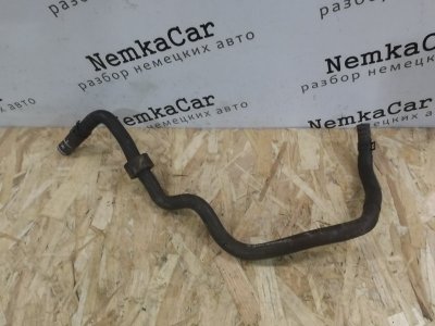 Патрубок системы охлаждения Volkswagen Passat B6 2007 Седан