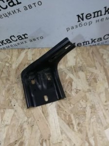 Кронштейн сдвижной двери Mercedes Vito 2008 639