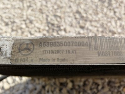 Радиатор кондиционера Mercedes Vito 2007 639
