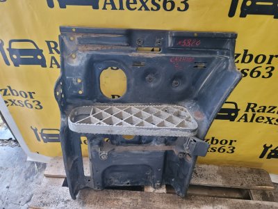 Подножка кабины Scania 2005 4