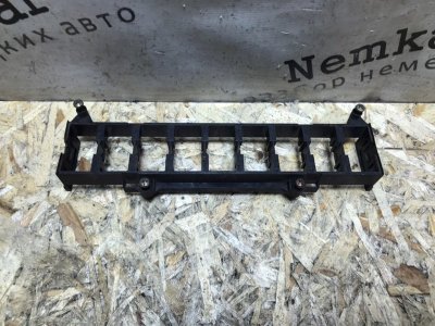 Рамка кнопок централььной консоли Mercedes W124 1987