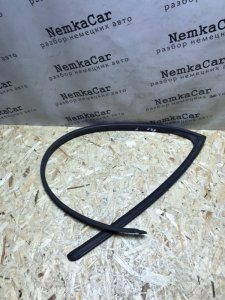 Уплотнитель двери Mercedes Vito 2004 639