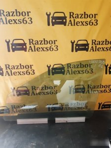 Стекло двери Volvo XC90 2006