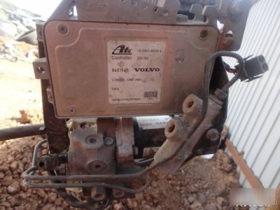 Блок ABS Volvo 850