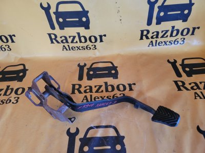 Педаль сцепления Mitsubishi Lancer 2006 9