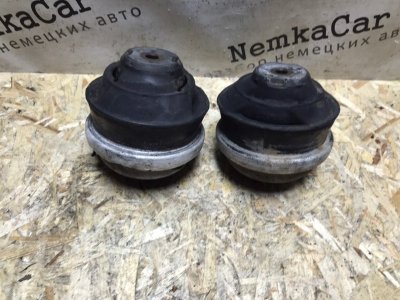 Подушка двигателя ПАРА Mercedes W124 1987