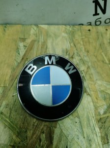 Эмблема BMW 5-Series 1996 E39