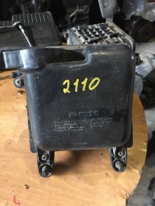 Корпус воздушного фильтра ВАЗ 2110