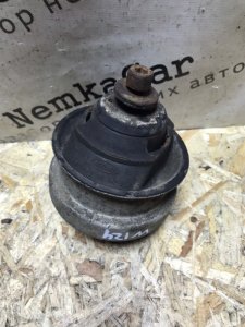 Подушка двигателя Mercedes W124 1987