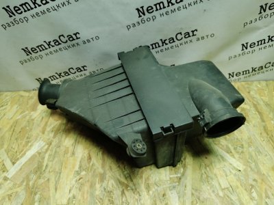 Корпус воздушного фильтра BMW 5-Series 2002 E39