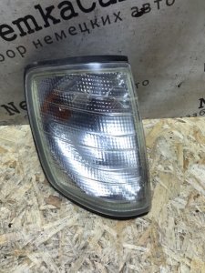 Поворотник Mercedes E-Classe W124 1994 Седан