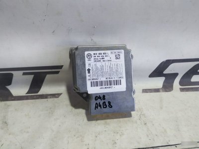 Блок управления подушками безопасности Audi A4 2007—2012 B8