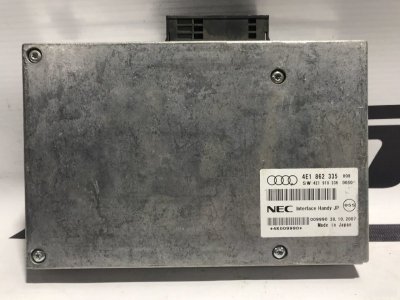 Блок управления интерфейсом Audi A4 B8