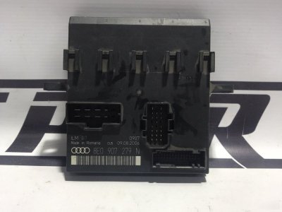 Блок бортовой сети Audi A4 B7