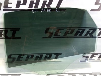 Стекло двери Audi A4 B8