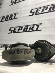 Подушка АКПП Volkswagen Passat B5+
