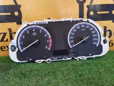 Щиток приборов Mazda 3 2011 BL