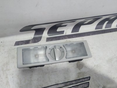 Плафон салона Volkswagen Tiguan 1 2011—2017