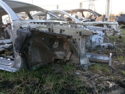 Лонжерон Audi A4 B7