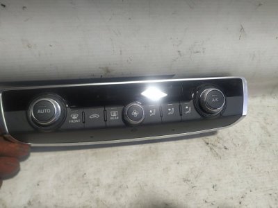 Блок климат-контроля Audi A3 2013 8V hatchback