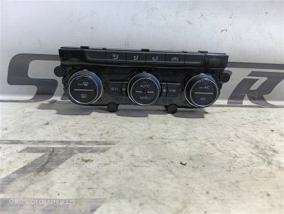 Блок климат-контроля Volkswagen Passat 2015 B8