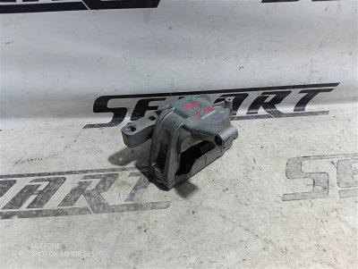 Подушка двигателя Audi Q3 2012 8U