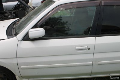 Мазда Демио, Mazda Demio дверь передняя левая