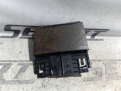 Пепельница Audi A6 2012 C7