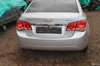 Chevrolet Cruze J300 задняя часть автомобиля