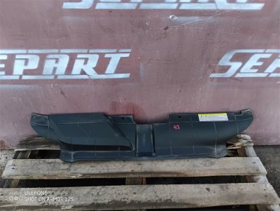 Кожух замка капота Audi A4 2012 B8