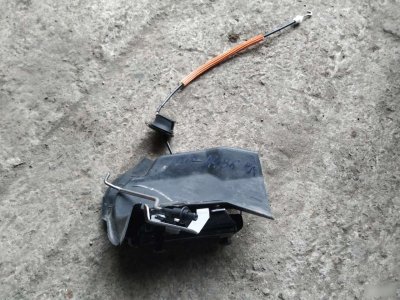 Замок двери Audi A4 B6