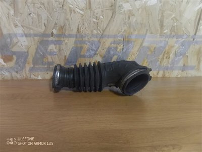 Патрубок воздушного фильтра Audi Q5 2010 8R