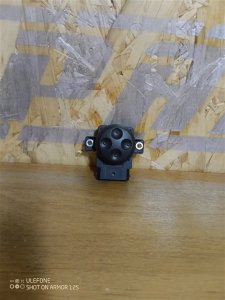 Кнопка регулировки сиденья Audi Q3 2012 8U