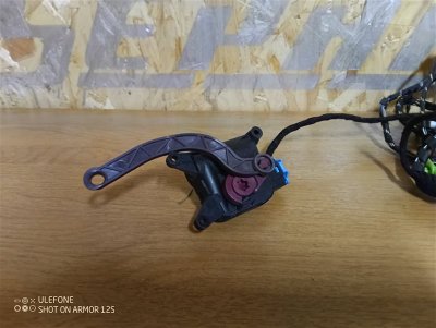 Сервопривод заслонки печки Audi Q3 2012 8U