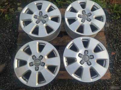 Диски колес Audi Q7 4L